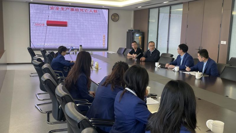 小标题：就业率的意义